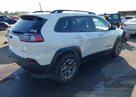 2020 Jeep Cherokee North Edition 4X4 z USA, uszkodzony, nr VIN 1C4PJMCX0LD607816